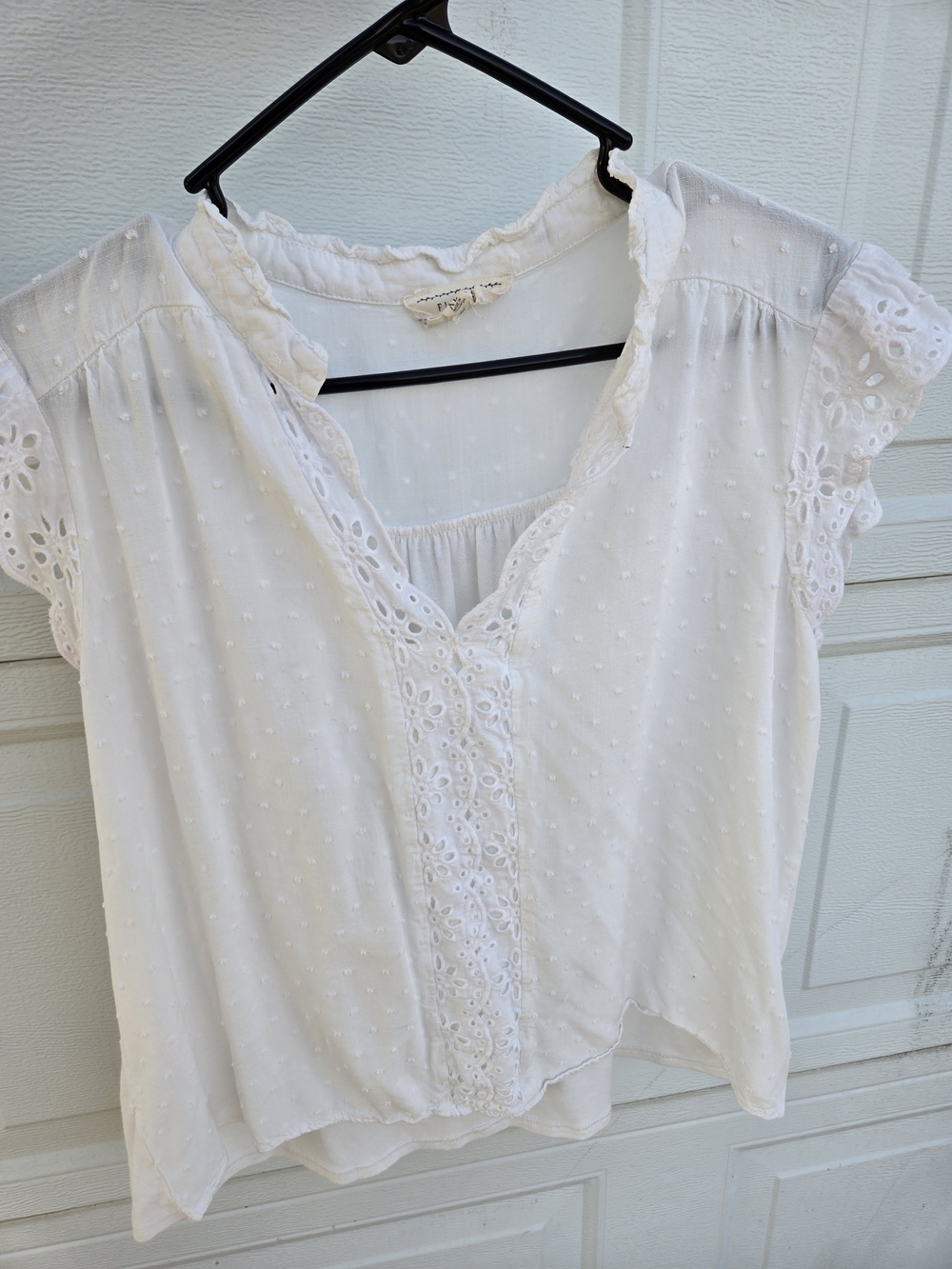 Flower And Feather White Eyelet Trim Swiss Dot Flutter Sleeve Top - Brand: